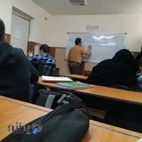 دبیرستان پسرانه آینده سازان برتر دوره اول