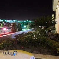 تالار تک ستاره شب