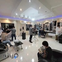 آموزشگاه آرایشگری وپیرایش مردانه آیان