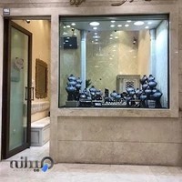 Emma gold gallery