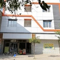 کتاب فروشی شایسته