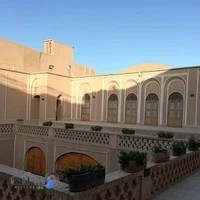 آکادمی نخبه پروری و پرورش کودک دوزبانه خانم بیابانی