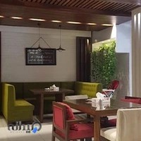 رستوران ایتالیایی لورنزو