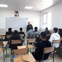 دبیرستان دوره اول و دوم تمام هوشمند امام حسین علیه السلام