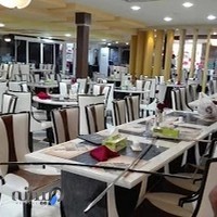 رستوران مجلل ایران‌زمین