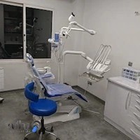 دندانپزشکی دکتر نیما محقق