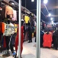 فروشگاه ورزشی آرین