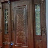 درب خانه چوبی