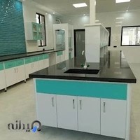 دوش و چشم شوی اضطراری .هود سقفی آزمایشگاه و چشم شوی آزمایشگاه