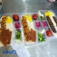 بیرون بر شکم پر