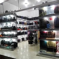 فروشگاه کیف وی آی پی