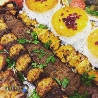 تهیه غذا و مطبخ پامادور