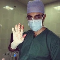 دکتر هادی مشکل گشا (جراح فک و صورت)