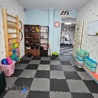 کلینیک کاردرمانی و گفتار درمانی روشا