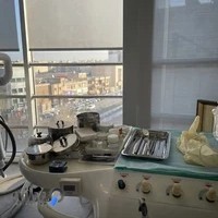 دکتر آرش گلستانه