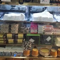 لبنیات سنتی لیقوانی