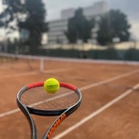 Homa Hotel Tennis Courts