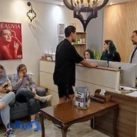 کیلینیک زیبایی فلورا