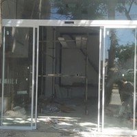 درب اتوماتیک پارسا سازه شرق