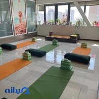 مرکز یوگای مروارید آبی