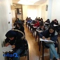 آموزشگاه اسطوره