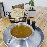 غذای خانگی نیمروز