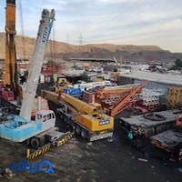 جرثقیل طاووسی