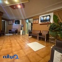 کلینیک تخصصی پوست مو دکتر فارسی نژاد