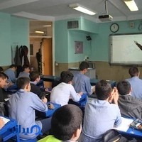 راهنمایی و دبیرستان غیردولتی هوشمند خاتم