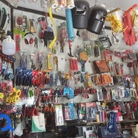 رنگ و ابزار مشهدی