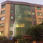 دکتر مجید برکتین