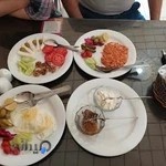 کافه سلف صبحانه ایرانی