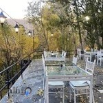 باغ رستوران عطر سیب