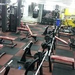 باشگاه بدنسازی آوا