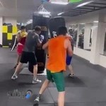 باشگاه بوکس راند اول