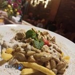 فست فود ورُنا