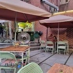 کافه رستوران درخت لیمو