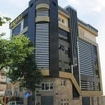 کلینیک دکتر دبیر اشرافی