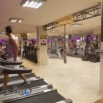 باشگاه بدنسازی و تناسب اندام دنیای قدرت