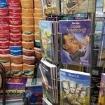 Longman Bookstore کتابفروشی لانگمن