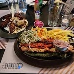 کافه رستوران ریوا