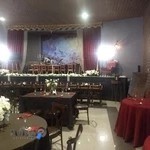 رستوران لوکس باغ گیلاس