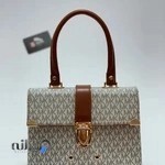 کیف و کفش استور اسنیکرز