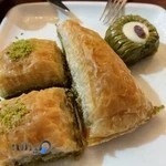 شیرینی زیبا