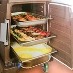 تهیه غذای طاها نوروزی