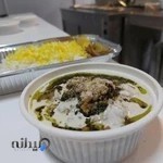 تهیه غذای نیلی