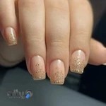 کاشت ناخن نظیفی