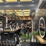 آرایشگاه مردانه آبی