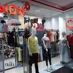 فروشگاه بزرگ پوشاک زنانه و مردانه ویژن