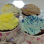 شیرینی و کاپ کیک